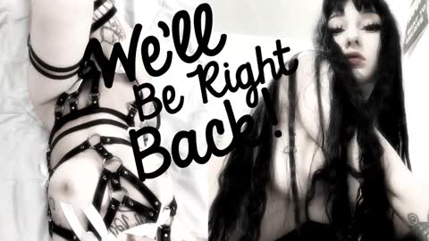 Sasha    Make me moan with patterns   good music here  online show from November 2, 1:55 pm