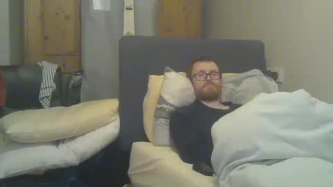 chris online show from November 7, 12:25 am