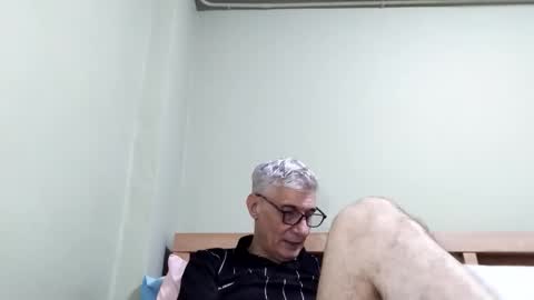 BIG UNCUT HARD COCK online show from December 14, 2:07 am