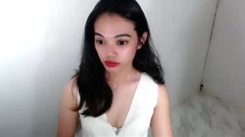 cuddlepunk_bubble online show from July 18, 6:15 am