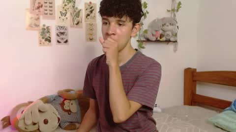 Cuddly online show from June 3, 7:33 am