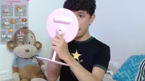 Cuddly online show from November 10, 5:21 am