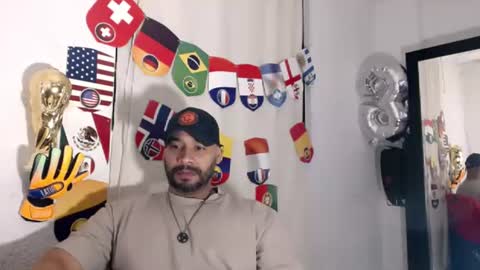 bebe online show from June 24, 11:06 am