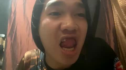 Ashly online show from May 31, 11:42 am