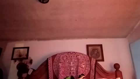 cum_daddy33 online show from April 12, 11:53 pm