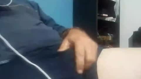 cumbian_chero online show from March 8, 3:43 am