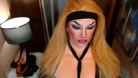 Cattaleya online show from February 1, 1:57 am