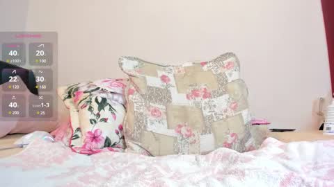 Linnette online show from February 14, 8:59 pm