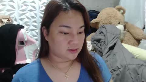 YOSHI online show from September 11, 8:15 am