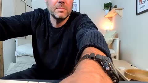 Adam online show from November 3, 1:17 am