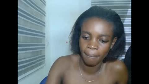 cupxcakex online show from April 21, 1:42 am