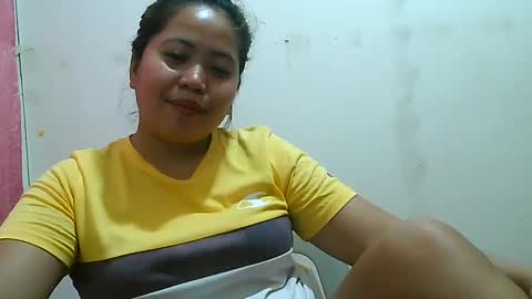 curious_girl247 online show from January 23, 12:04 am