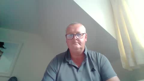 curiousax77 online show from June 5, 11:37 am