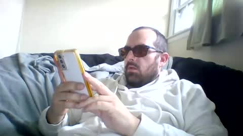 curiouser_guy online show from May 25, 4:46 pm