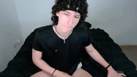 Noah online show from March 13, 4:05 am