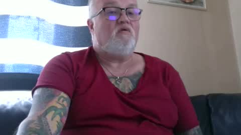 curtus14 online show from March 1, 8:40 am