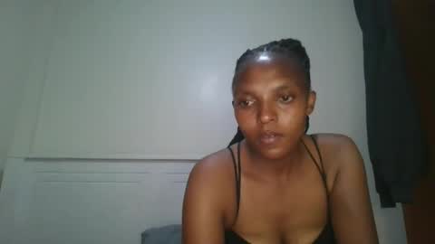 curvy520819 online show from November 26, 4:37 pm