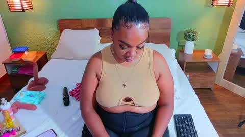 Danna online show from April 20, 7:06 pm