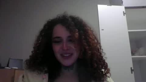 curvyyus online show from February 5, 12:47 am