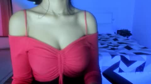 Alisha online show from March 20, 7:08 pm