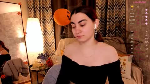 Snapshot of cute_chus chatting on October 23, 2:35 am Hanna online show from October 23, 2:35 am
