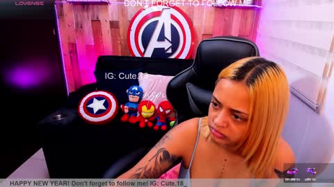    Independent Model online show from February 1, 11:06 pm