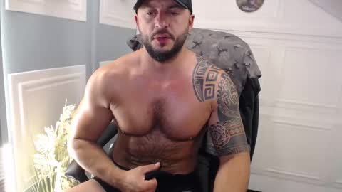 Cute Johny01 online show from May 16, 6:21 am