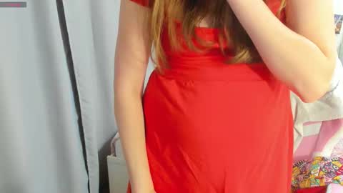 Snapshot of cute_kate0 chatting on October 23, 3:35 pm cute_kate0 online show from October 23, 3:35 pm