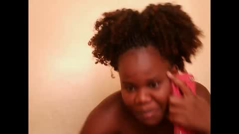 cute_latifah online show from March 1, 9:24 am