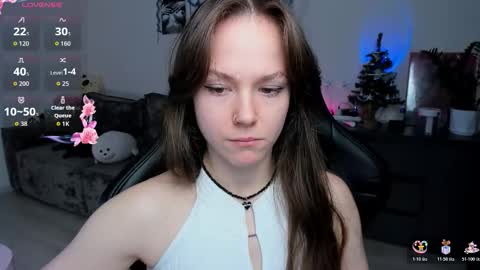 Emily online show from December 17, 2:40 am