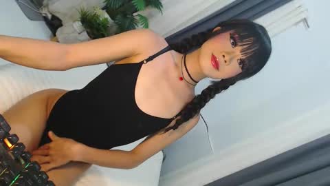 Jane online show from April 20, 11:02 am