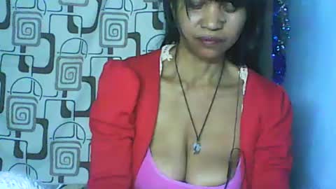 murielle online show from July 3, 2:22 pm