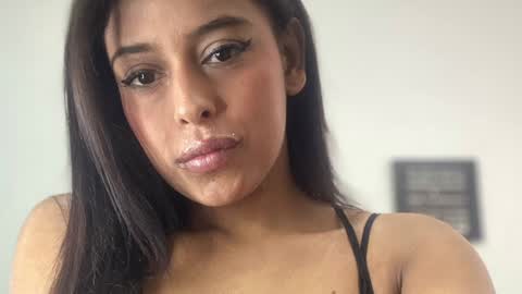 rosy online show from December 17, 3:16 pm