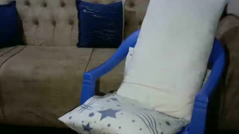 cute_sidney online show from January 7, 6:56 pm