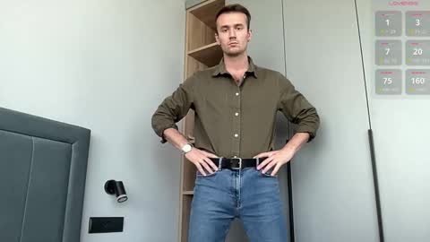 cute_skywalker online show from September 9, 10:15 am