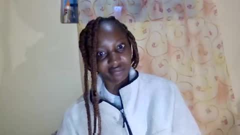 Snapshot of cute_xeniah chatting on November 2, 2:55 am cute_xeniah online show from November 2, 2:55 am