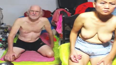 CuteAndSexyOne  Na and Brian online show from February 6, 9:11 am