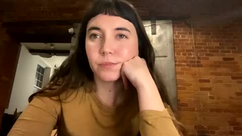 Snapshot of cuteballoons chatting on January 26, 2:35 am CuteBalloons online show from January 26, 2:35 am