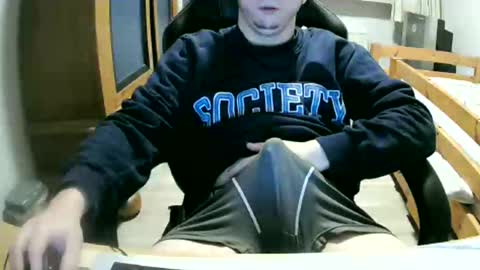 Cuteboy090 online show from February 26, 2:53 pm