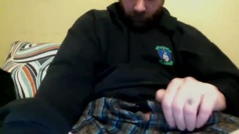 cutehungboi online show from November 12, 6:05 am