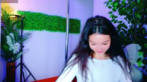 Snapshot of cuteness__girl chatting on October 23, 7:32 am Cuteness Girl online show from October 23, 7:32 am