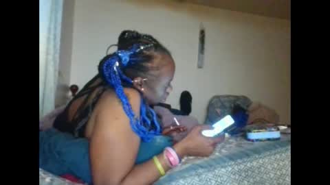 Snapshot of cuteshotkiki chatting on March 5, 8:10 am mary mack online show from March 5, 8:10 am