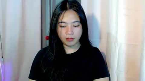 cute online show from February 5, 7:01 am