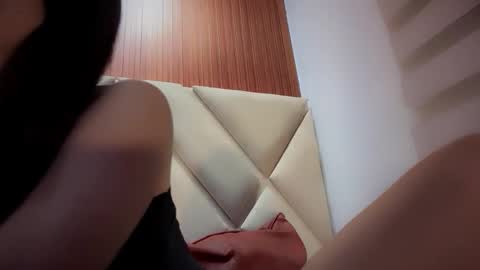 cutie_chinnie online show from April 7, 2:08 pm