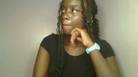 Snapshot of cutie_choco chatting on October 12, 8:10 pm Choco online show from October 12, 8:10 pm