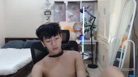 Neil Taylor online show from November 24, 5:22 pm