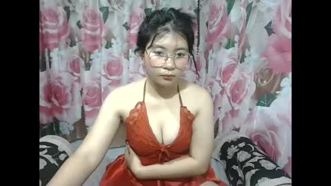 cutie_ethel online show from May 7, 12:50 am