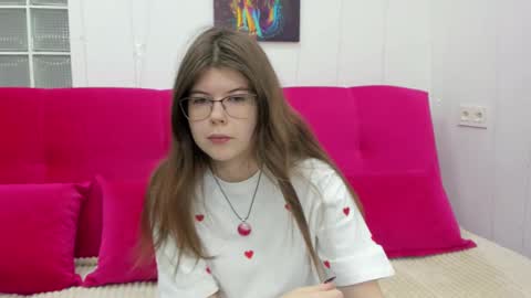 cutie_lory online show from February 6, 8:39 am