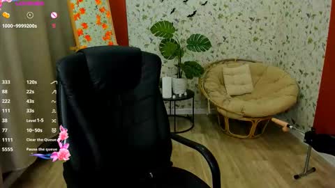 Lina online show from October 24, 2:29 pm