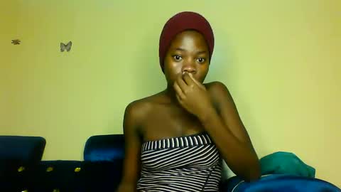 cutieplush online show from March 28, 8:49 am